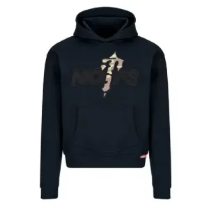 Dieses Bild zeigt den trendigen schwarzen Trapstar X Nofs Camo Trainingsanzug. Dieser Trainingsanzug besteht aus weichem Baumwollstoff und bietet hohen Tragekomfort. Ideal für Freizeit, Reisen und formelle Anlässe.